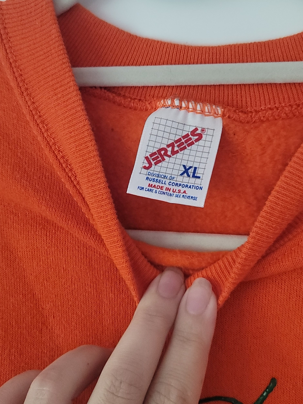 1995 Vintage Jerzees Orange Crewneck Sweatshirt With Homemade Pumpkin Graphics - Picture 11 of 11
